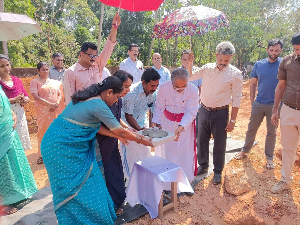 aloor rajarshi school