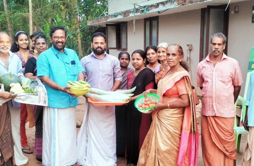  പൊലിമ പുതുക്കാട് പദ്ധതിയുടെ ഭാഗമായി അളഗപ്പനഗര്‍ ഗ്രാമപഞ്ചായത്ത് പതിനാലാം വാര്‍ഡില്‍ പച്ചക്കറി കൃഷി വിളവെടുപ്പ് നടത്തി