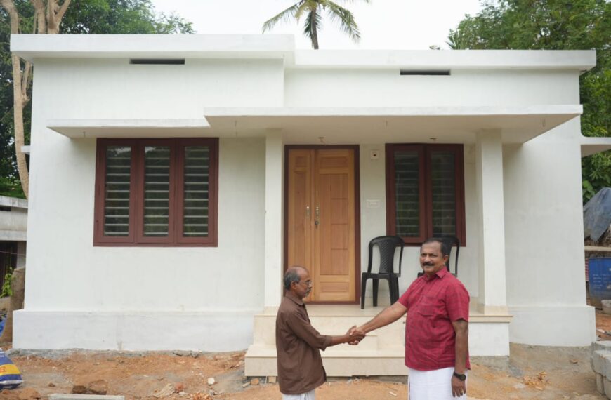 മകന്റെ വിവാഹത്തോടനുബന്ധിച്ച് തലചായ്ക്കാനിടമില്ലാത്ത കുടുംബത്തിന് വീട് നിര്‍മിച്ച് കല്ലൂര്‍ ആദൂര്‍ തെക്കേത്തല ജോസിന്റെ സ്‌നേഹസമ്മാനം