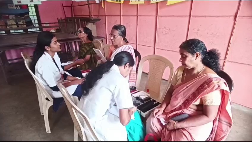 മണ്ണംപേട്ട ഹൃദയ സൗഹൃദ കൂട്ടായ്മയും ട്രിനിറ്റി സൂപ്പര് സ്പെഷ്യാലിറ്റി