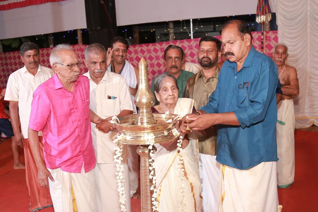 PUDUKAD VALLIKUNNATH TEMPLE