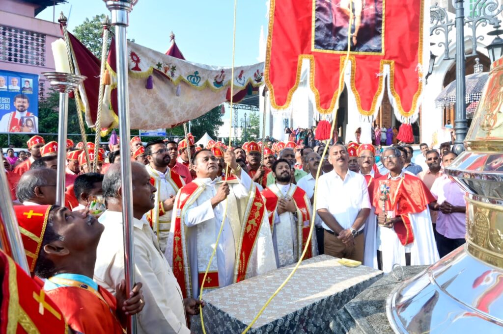 pudukad church