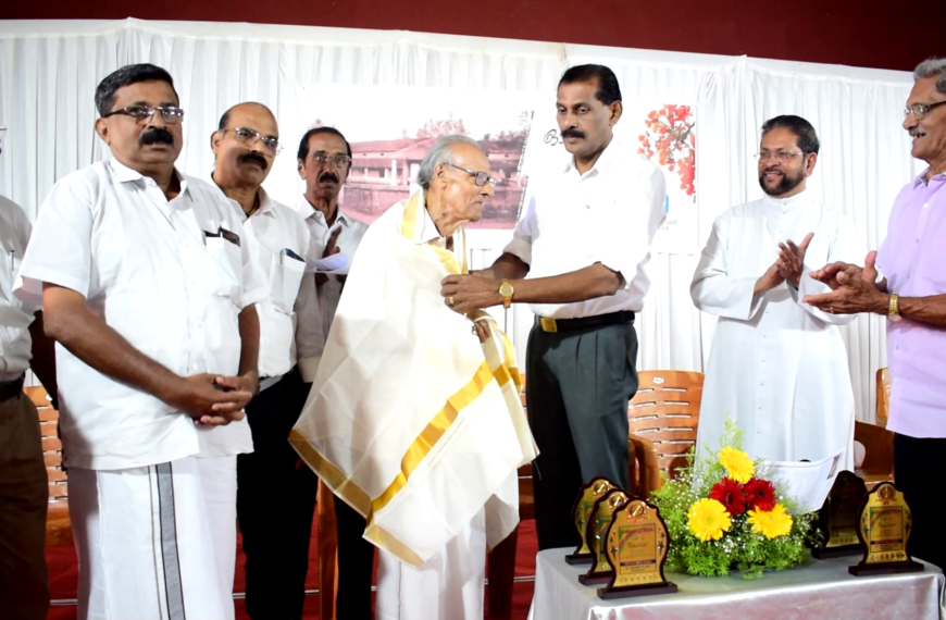ഓര്‍മ്മച്ചെപ്പ് തുറന്ന് പുതുക്കാട് സെന്റ് ആന്റണീസ് ഹയര്‍ സെക്കന്‍ഡറി സ്‌കൂളിലെ പൂര്‍വ്വ വിദ്യാര്‍ത്ഥികള്‍ ഒത്തുചേര്‍ന്നു