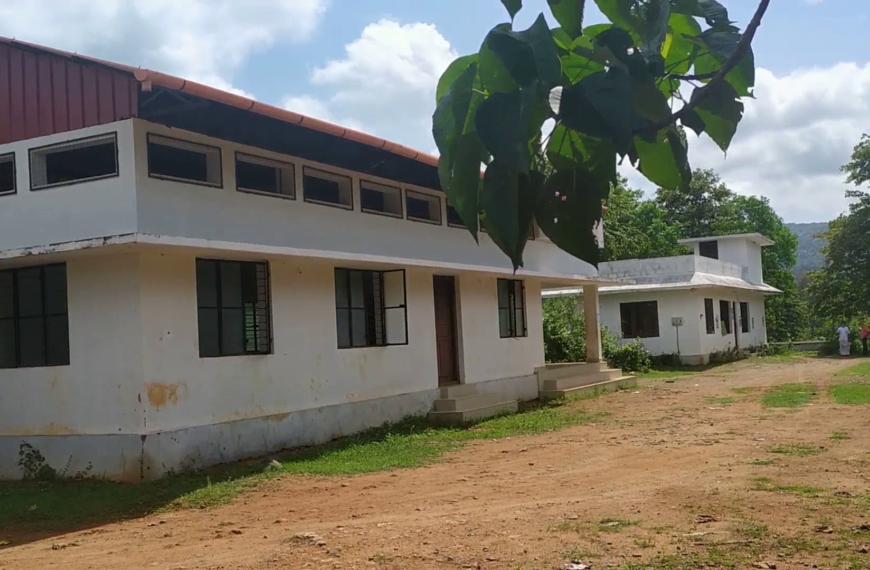 ശാസ്താംപൂവ്വം ആദിവാസി കോളനിയെ അംബേദ്കര്‍ സെറ്റില്‍മെന്റ് പദ്ധതി നടപ്പിലാക്കുന്നതിന് തെരഞ്ഞെടുത്തതായി കെ.കെ.രാമചന്ദ്രന്‍ എംഎല്‍എ