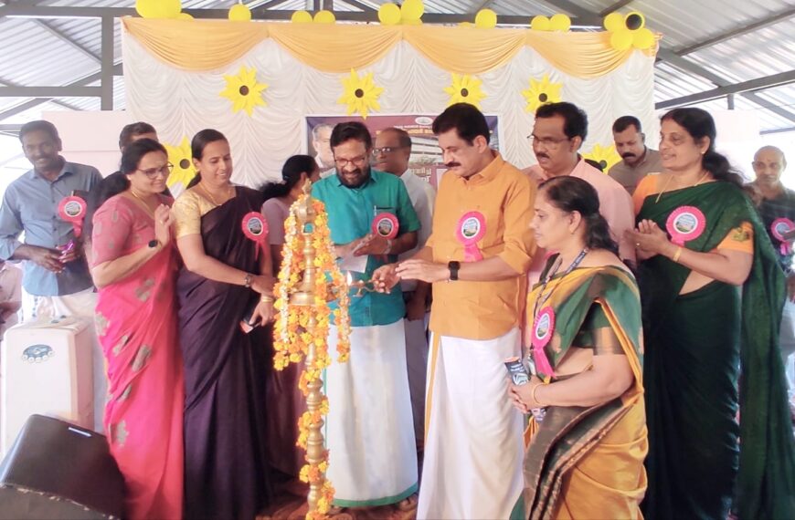 പൊതു വിദ്യാഭ്യാസ വകുപ്പ് അനുവദിച്ച ഒരു കോടി രൂപ ഉപയോഗിച്ച് മൂപ്ലിയം ഗവ ഹയര്‍ സെക്കന്‍ഡറി സ്‌കൂളില്‍ പണിതീര്‍ത്ത ലാബ് ലൈബ്രറി കെട്ടിടം തുറന്നു