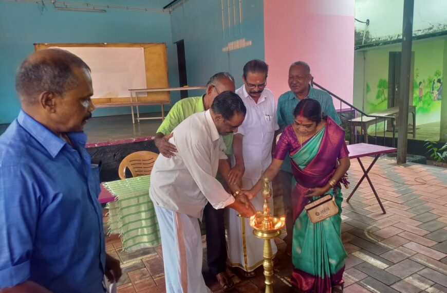 കേരള പാണന്‍ സമാജം കൊടകര യൂണിറ്റിന്റെ നേതൃത്വത്തില്‍ വിദ്യാര്‍ത്ഥികള്‍ക്ക് പഠനോപകരണ വിതരണം നടത്തി