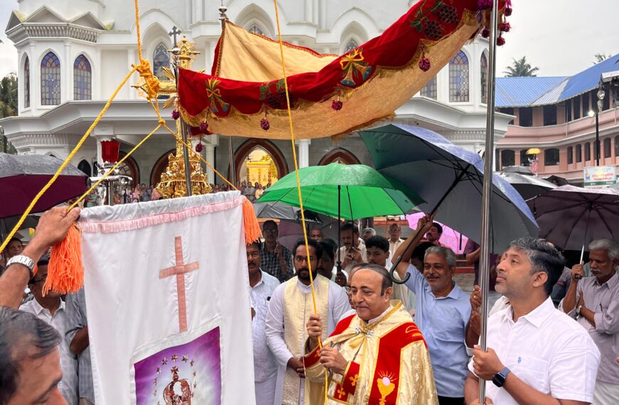 വെണ്ടോര്‍ സെന്റ് മേരീസ് പള്ളിയില്‍ പരിശുദ്ധ മാതാവിന്റെ തിരുനാളിന് കൊടിയേറി