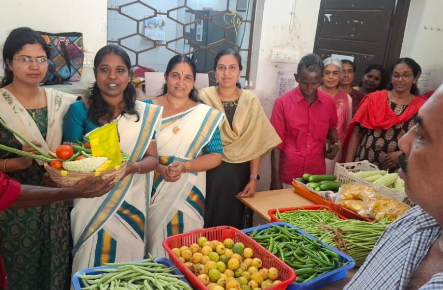 കൊടകര ഗ്രാമപഞ്ചായത്ത് കൃഷിഭവന്റെ ആഭിമുഖ്യത്തില്‍ ആരംഭിച്ച ഓണച്ചന്ത പഞ്ചായത്ത് പ്രസിഡന്റ് അമ്പിളി സോമന്‍ ഉദ്ഘാടനം ചെയ്തു