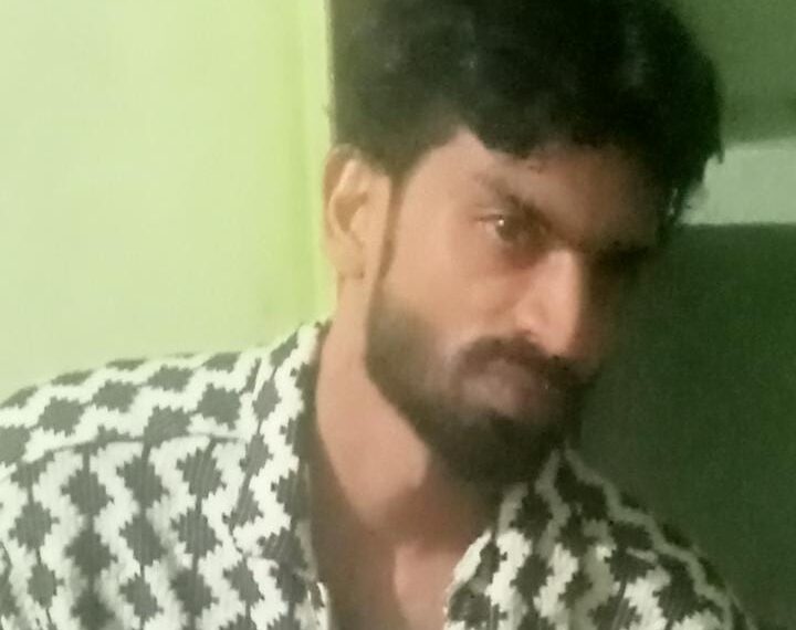 ആയുർവേദ ഫാർമസിയുടെ മറവിൽ വൻ ലഹരി വേട്ട: 21.5 കിലോ കഞ്ചാവും ഹാഷിഷ് ഓയിലുമായി യുവാവ് പിടിയിൽ