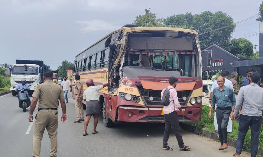 മരത്താക്കരയിൽ ടോറസിന് പിന്നിൽ കെഎസ്ആർടിസി ബസിടിച്ചു; ഒൻപത് പേർക്ക് പരുക്ക്
