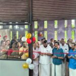 പുതുക്കാട് എംഎൽഎയുടെ പുതിയ ഓഫീസ് പ്രവർത്തനം ആരംഭിച്ചു; ഉദ്ഘാടനം സിപിഐഎം ജില്ലാ സെക്രട്ടറി നിർവഹിച്ചു