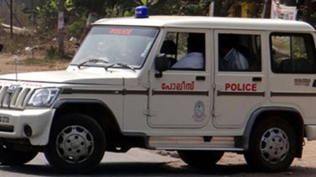 മകളെ വെട്ടിക്കൊലപ്പെടുത്താന്‍ ശ്രമിച്ച പിതാവ് കൊടുങ്ങല്ലൂരിൽ അറസ്റ്റിൽ