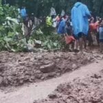 സംസ്ഥാനത്ത് മഴക്കെടുതി രൂക്ഷം; ഉരുൾപൊട്ടലിലും മണ്ണിടിച്ചിലിലും മൂന്ന് മരണം; വിവിധയിടങ്ങളിൽ ജാഗ്രതാ നിർദ്ദേശം