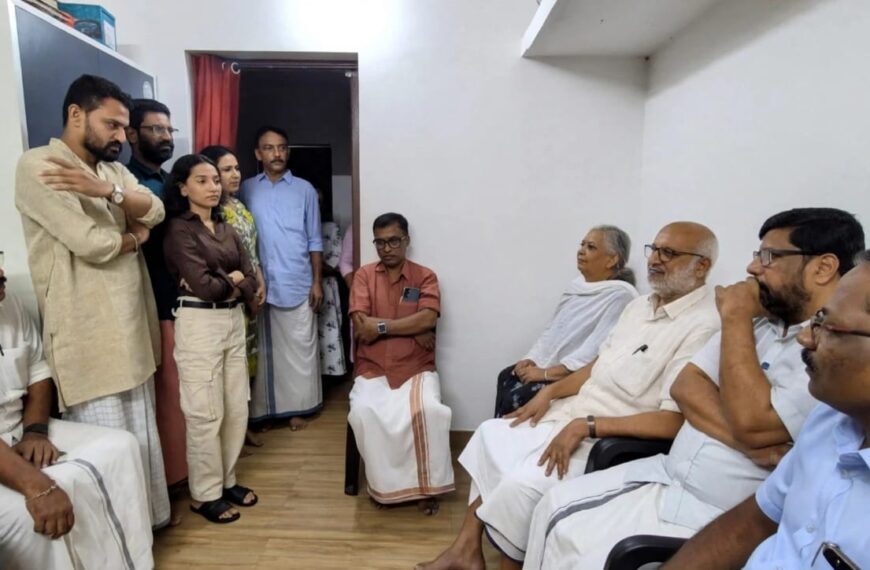 ‘ഉത്തമ കമ്മ്യൂണിസ്റ്റ്’; ബേബി ജോൺ മാസ്റ്ററെ അനുസ്മരിച്ച് എം.എ. ബേബി