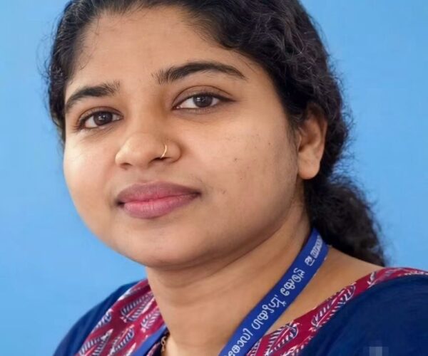 ജൂനിയര്‍ ഹെല്‍ത്ത് ഇന്‍സ്‌പെക്ടര്‍ ജോലി സ്ഥലത്ത് മരിച്ച നിലയില്‍